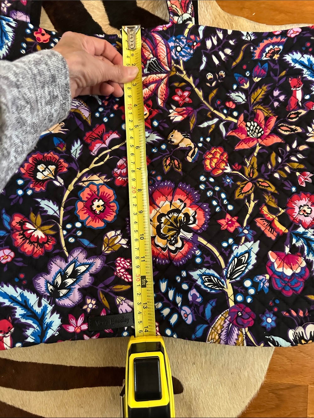 Vera Bradley Black Quilted Tote with Multicolor Floral Pattern - Picture 4 of 9